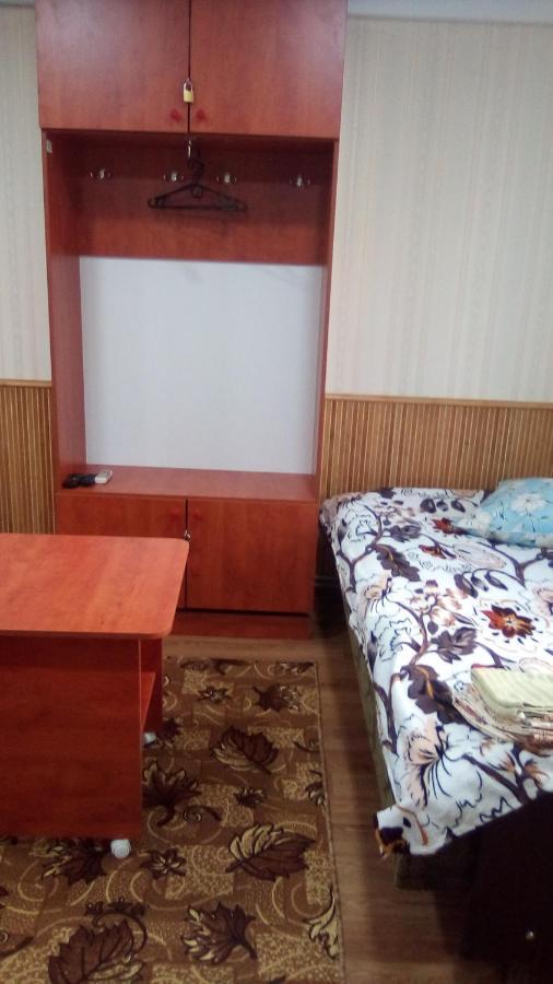 1-Я Слободская, 17А, Угол Проспекта Центрального, 3 Дивана, Wi-Fi, Отдельный Вход. Nikolayev Ngoại thất bức ảnh